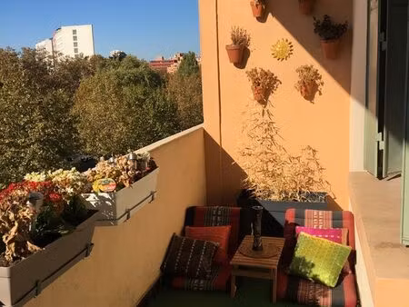 bel appartement meublé t4 de 90m2  très lumineux  traversant et sans vis à vis