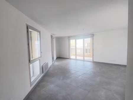 appartement 3 pièces 76 m²