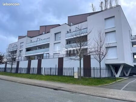 parking 15 m² saint malo