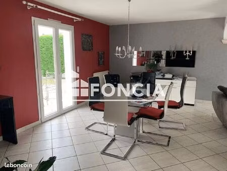 maison 6 pièces 158 m²