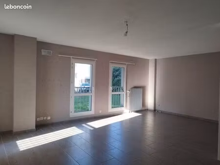 bel appartement de 92 m² proche services et commerces