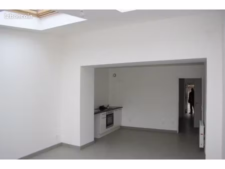 appartement t3 parking-terrasse-cave à mazingarbe