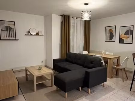 chambre 4 pièces 73 m²