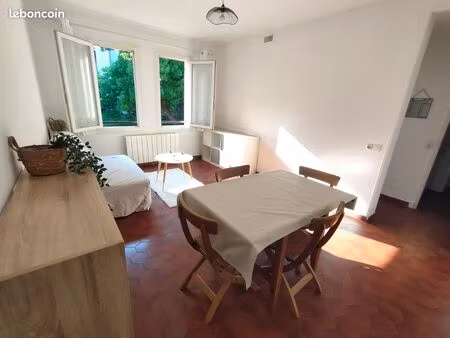 studio 30 m2 (f1) location piscine tennis dans résidence sécurisée