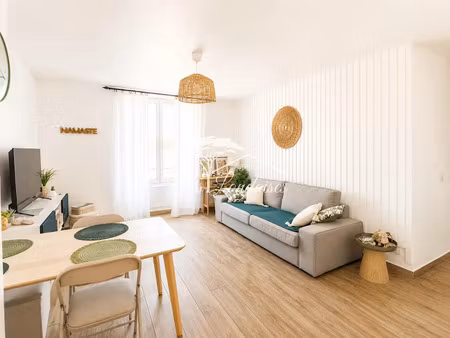 vente appartement 3 pièces 49 m² à la londe-les-maures (83250)  219 900 €