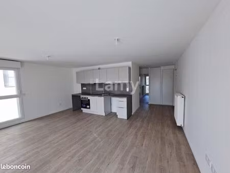 appartement 3 pièces 61 m²