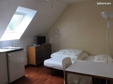 studio pour étudiant  à houppeville à 6 km de mont saint aignan