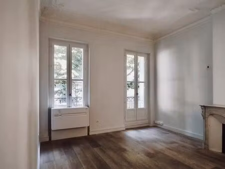 location bureaux - 23m² - bd longchamp - cabinet médical et paramédical