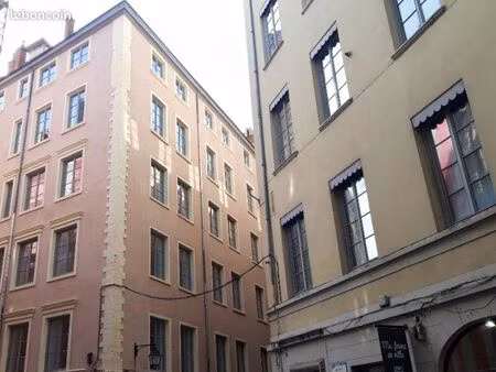 appartement 1 pièce 17 m²