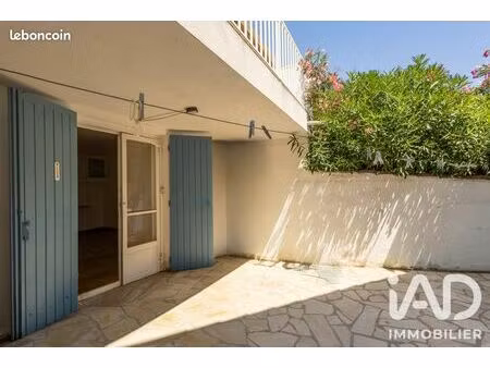 studio 1 pièce 30 m²