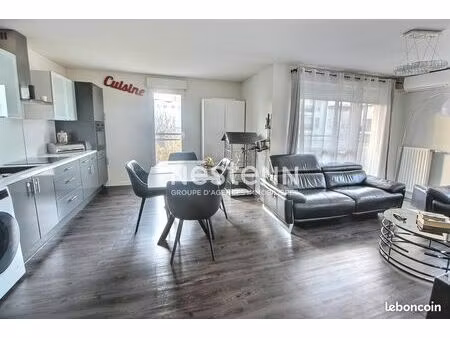 appartement 3 pièces 65 m²