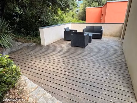 studio meuble au calme