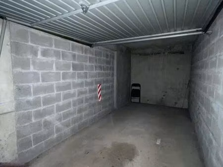 garage fabron/ box fabron/ garage nice ouest