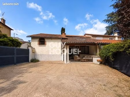 maison de ville 4 pièces 120 m²