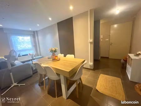immeuble 99 m² oullins-pierre-bénite