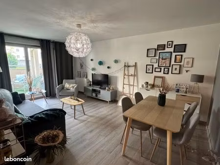 appartement 3 pièces 63 m²