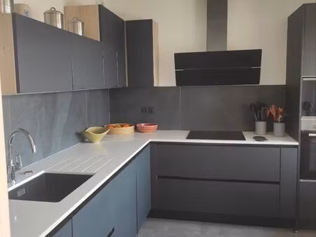 appartement cinq pièces 96 m2