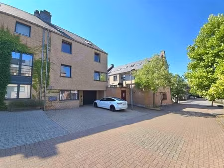 maison à vendre à rue achille chavée 4 louvain-la-neuve (vbe48963)