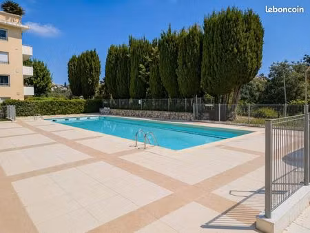 appartement 3 pièces 75 m²