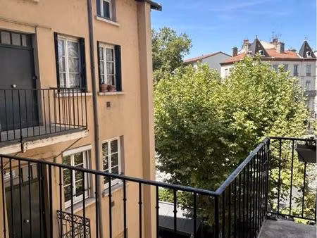 appartement 1 pièce 42 m²