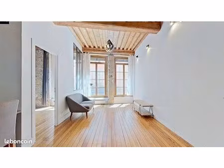 appartement 2 pièces 67 m²