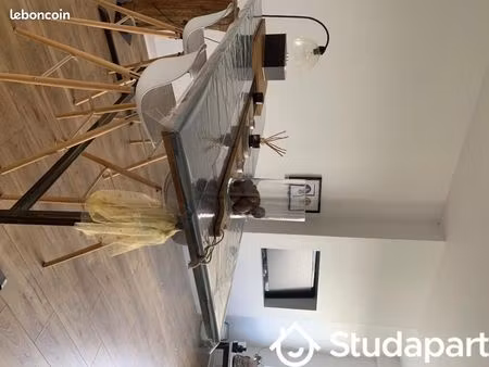 appartement 3 pièces 80 m²