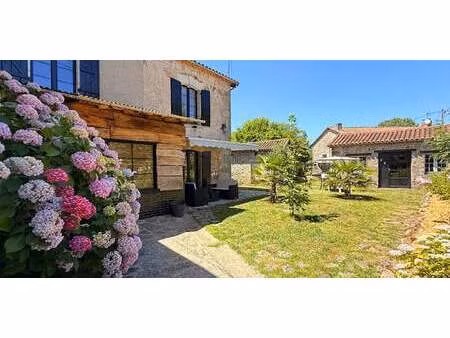maison avec terrasse etouars (24)