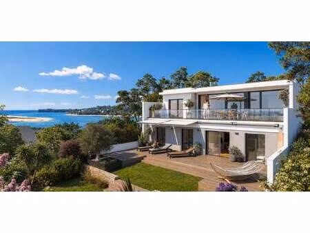 maison contemporaine en bord de mer avec jardin guidel (56)