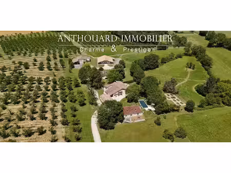 propriété avec piscine et jardin issigeac (24)