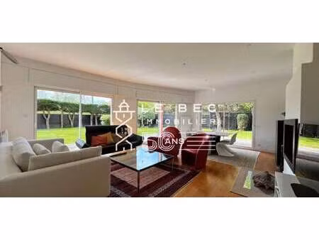 maison avec terrasse larmor-plage (56)