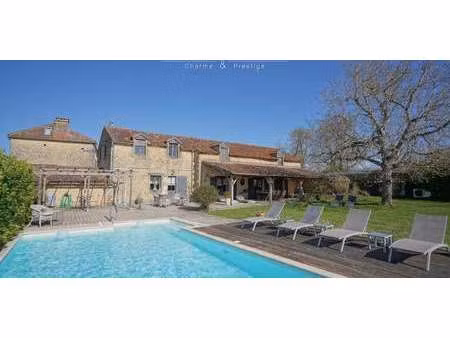 propriété avec piscine sainte-alvère (24)