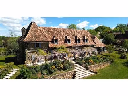maison contemporaine avec piscine et jardin siorac-en-périgord (24)