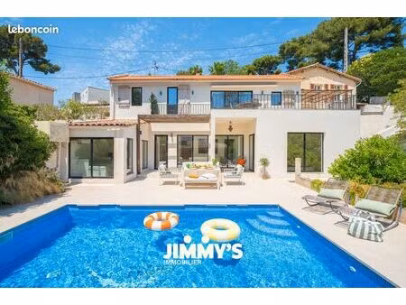 villa 4 pièces 149 m²