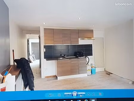 t3 duplex centre ville avec locataire
