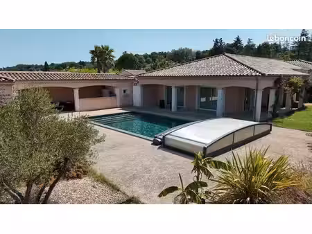 maison 6 pièces 169 m²