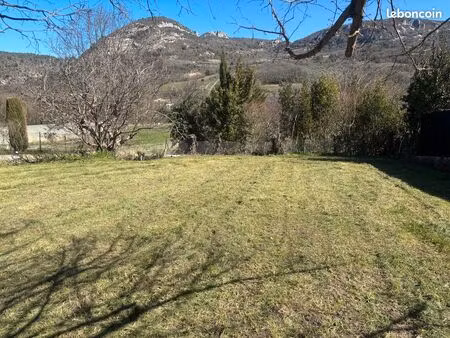 terrain à vendre