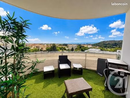 appartement 3 pièces 63 m²