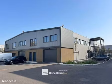 bureaux 120 m²