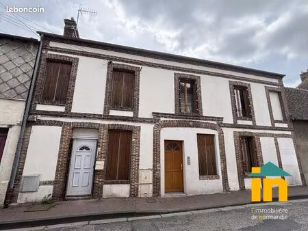 immeuble 8 pièces 130 m²