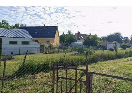 terrain constructible viabilisé à vendre