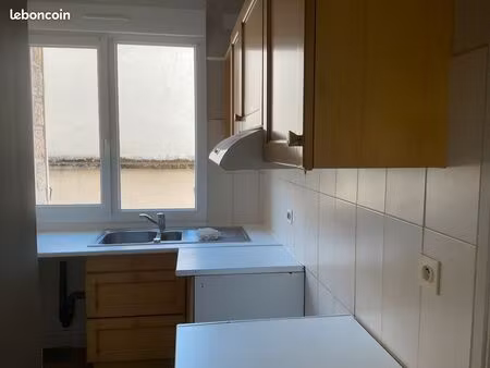 appt f3 rez de chaussee