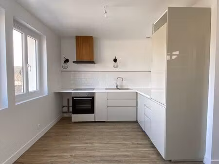 appartement / garage - à louer