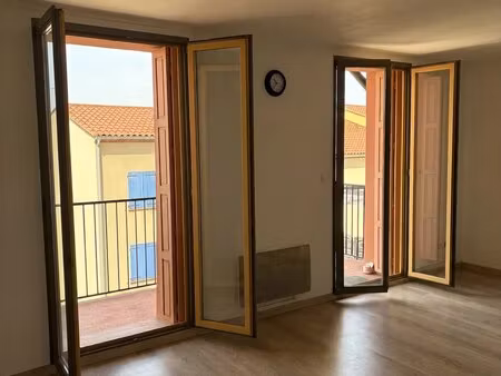 argeles village   bel f3 de 66m2 avec ascenseur  cave   terrasse et place de parking en su