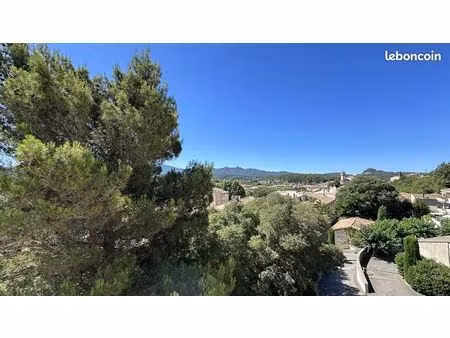 appartement 3 pièces 93 m²