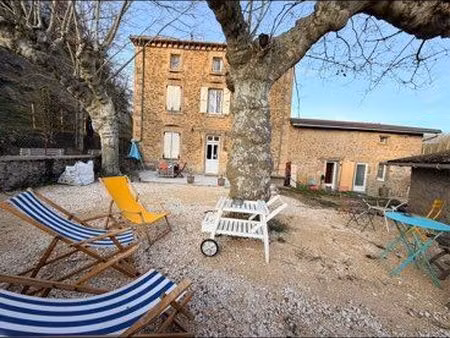maison en pierre