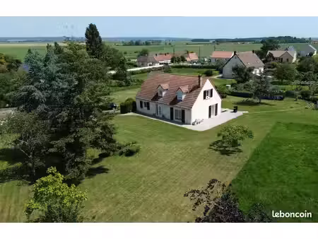 maison proche courville sur eure  140 m2