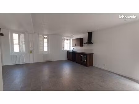 duplex 4 pièces 105 m²