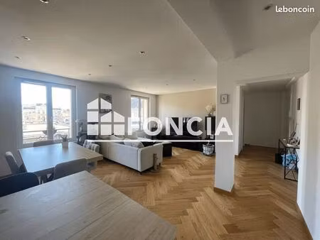 appartement 2 pièces 62 m²