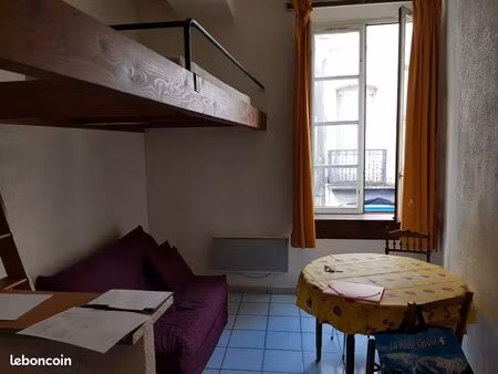 loue studio 24 m2  centre ville