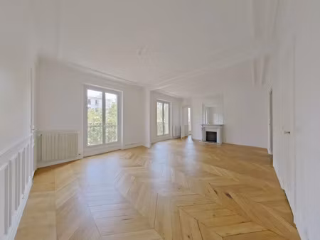 location appartement 5 pièces 106 m² à paris 17 (75017)
